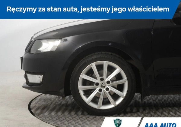 Skoda Octavia cena 34000 przebieg: 237858, rok produkcji 2015 z Brzeszcze małe 211